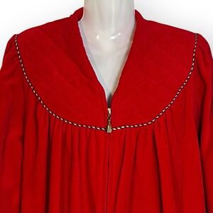 Vanity Fair Cherry Red Zip Up Velvet fleece  Robe Quilted Gold Accents M Pockets